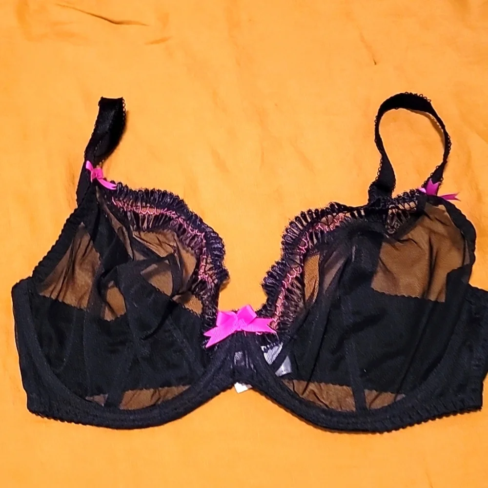 Black sheer plunge bra 36F - Picture 1 of 5